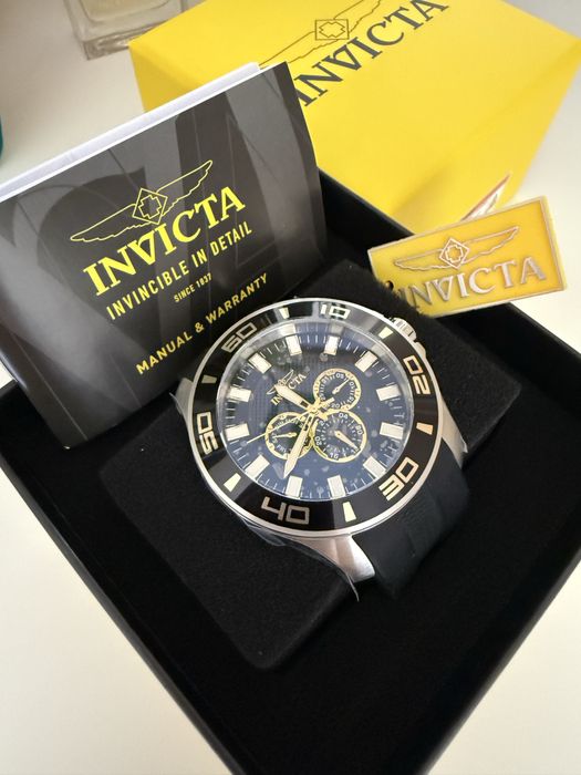Часовник Invicta Pro Diver