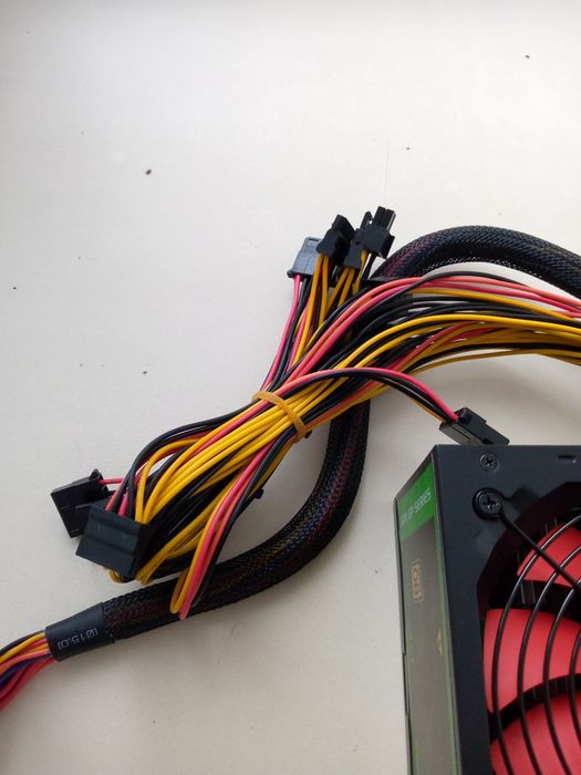 Блок питания GAMEMAX GP-550 80 Plus Bronze