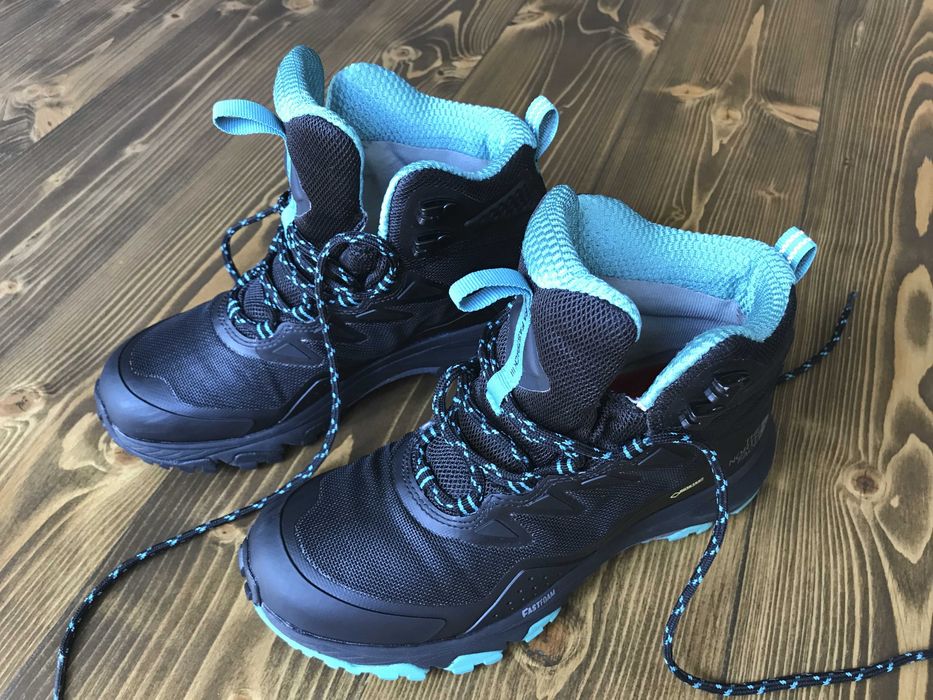 THE NORTH FACE Woman Ultra Fastpack III. Оригинални, 36 номер