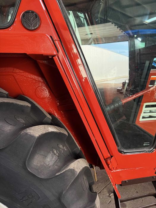 Tractor Fiat Agri 80 90 ore 3500 Fiat 70 90 Fiat 82 94 Fiat 88 94 Fiat 640 New Holland Case Claas Fendt John Deere