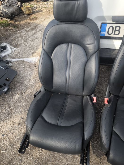 Кожен салон AUDI A8 D4 Масаж подгрев обдухване