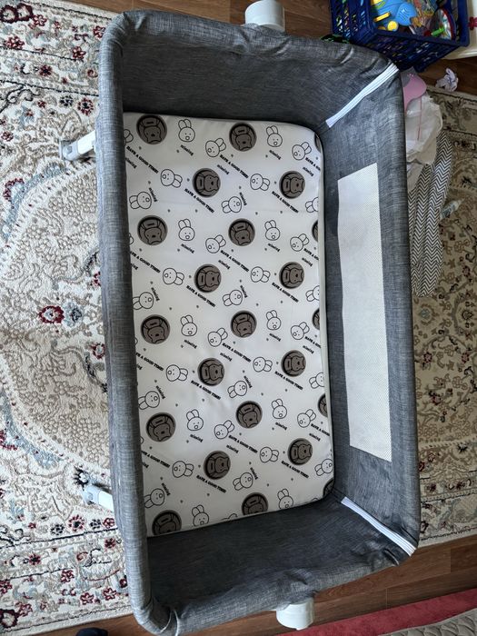 Продам детскую кроватку