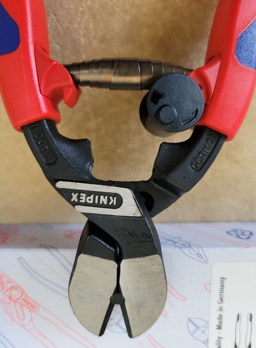 Cleste Knipex CoBolt
