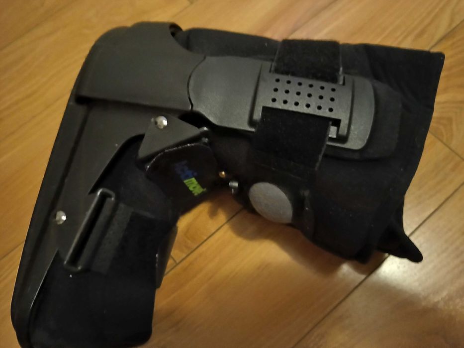 Orteza gleznă/picior-fixă ActiMove AirWalker/Marimea M 40-44 reglabila