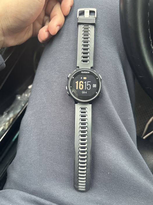 Продам часы Garmin Forerunner 735XT в идеале