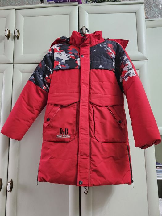 Продам подростковую длинную куртку,б,у ,размер 46-48