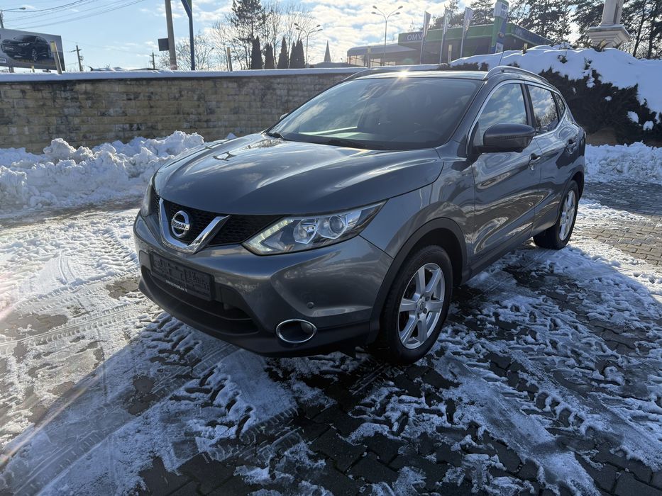 Nissan qashqai 2015 Diesel Camera mansalier/Navigatie