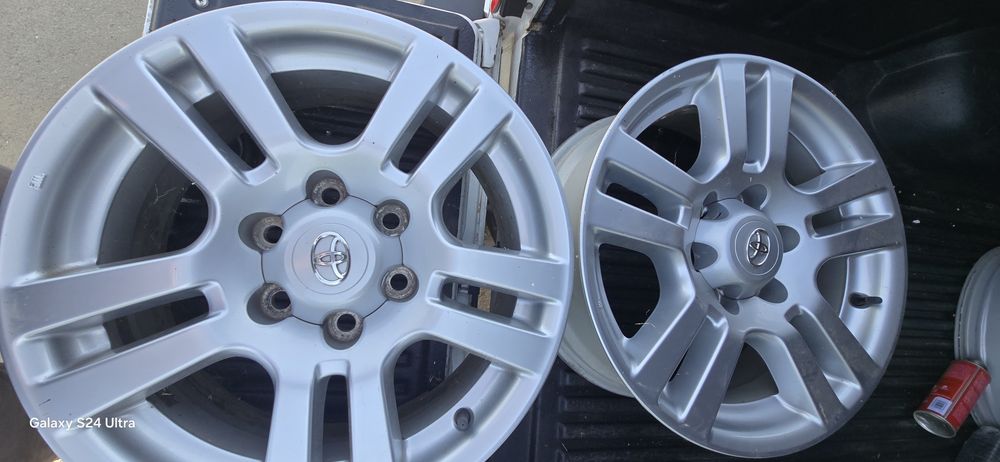 Set 4 Jante Aliaj Originale Toyota Land Cruiser / Hilux R17 - 6x139.7