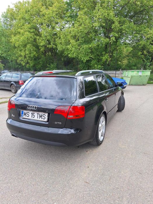 Vand Audi A4 B7-2006