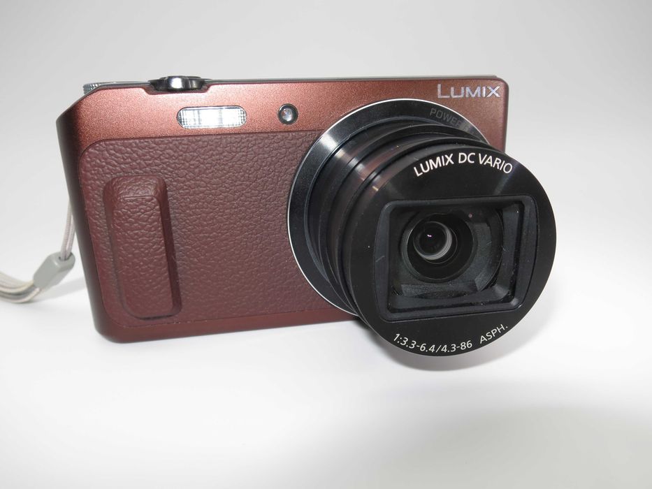 Panasonic Lumix TZ58 ултра компактен цифров фотоапарат с FULL HD, 18х оптичен зум, въртящ се дисплей за селфита, дигитална камера чисто НОВА