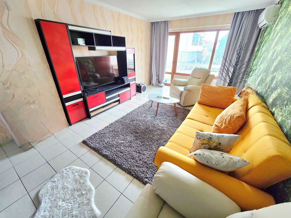 Продава се Тристаен апартамент в Несебър - 59 кв.м за 1037 €/кв.м - Снимка #2