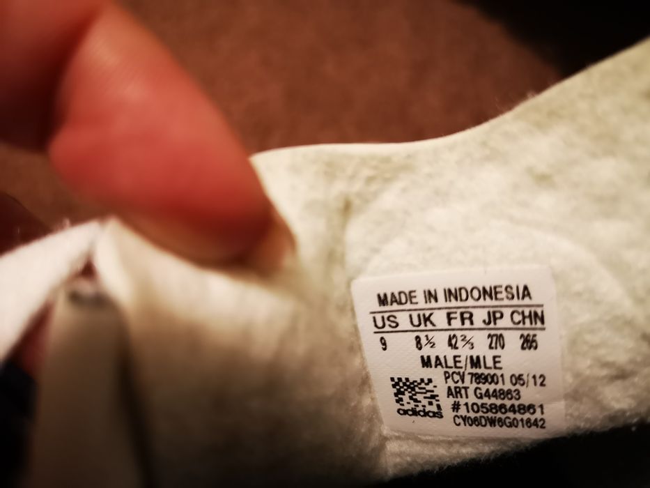 Sneakers din colecția adidas Originals