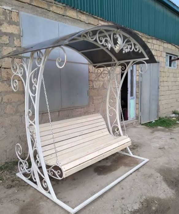 Тапчан, качеля,навес