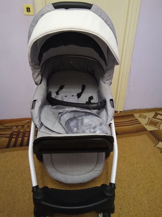 Детская коляска.