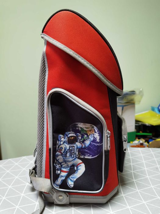 Ранец школьный для младших классов