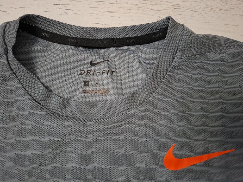 Nike-Страхотна Ориг.тениска Нова!