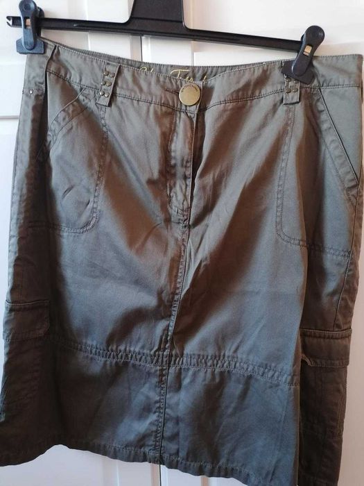 Compleu fusta cu jacheta mar.42 nou