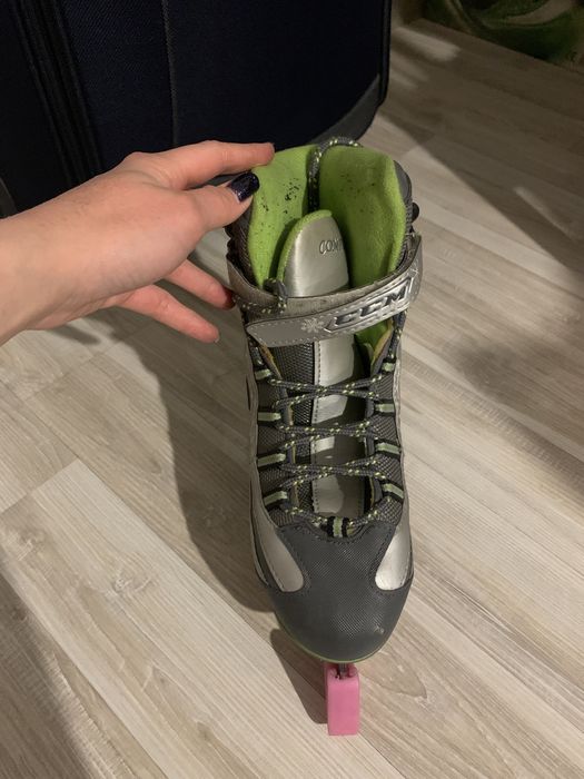 Обувь/ Продам обувь/Коньки