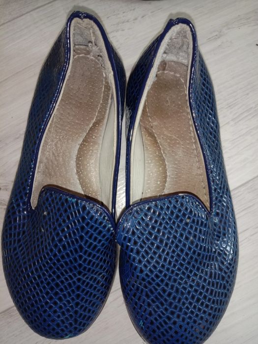 Продам туфельки.