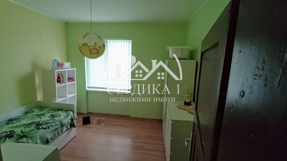 Продава се Къща в Кюстендил, Център - 210 кв.м за 596 €/кв.м - Снимка #3