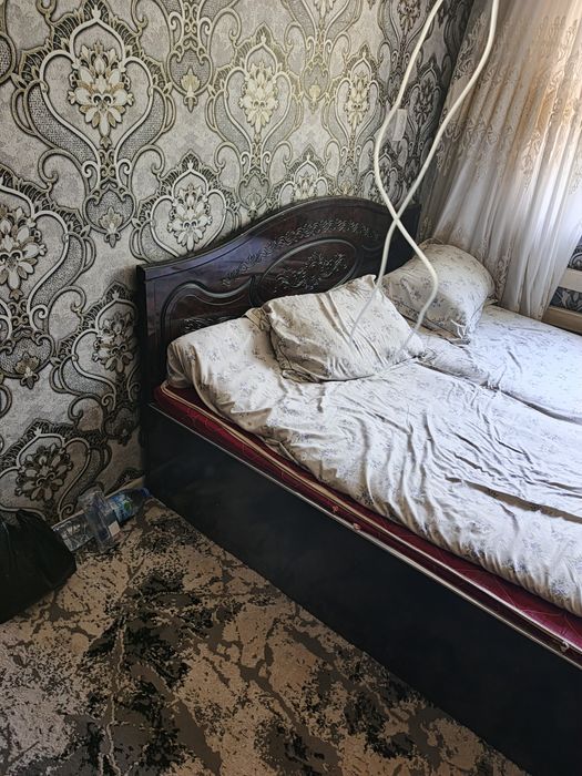 Мебель спальни б/у и сундук