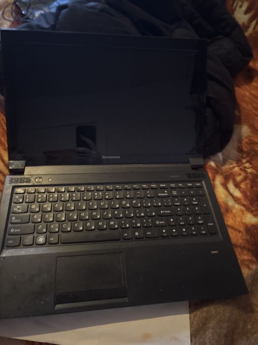 на запчасти ноутбук