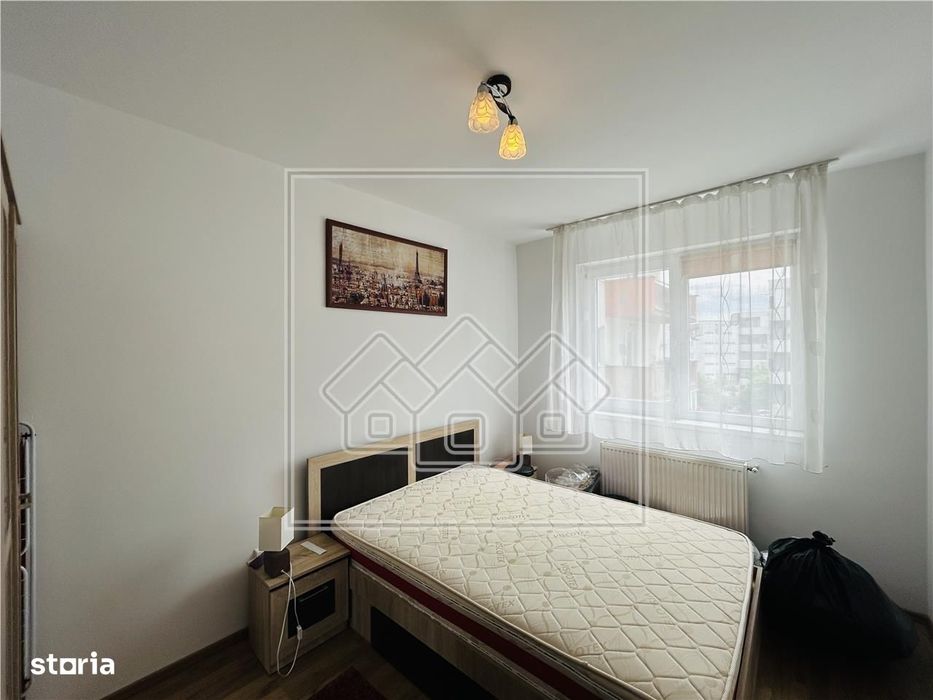Apartament cu 2 camere, balcon, etaj 2\/4, loc de parcare - Ciresica