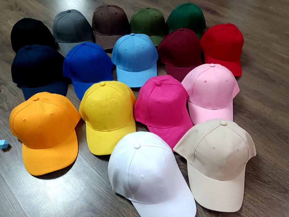 Классические кепки от производителя