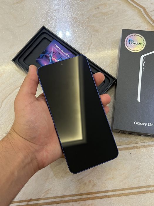 Samsung Galaxy S25 plus