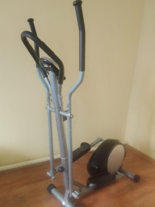 Продам эллиптический тренажёр