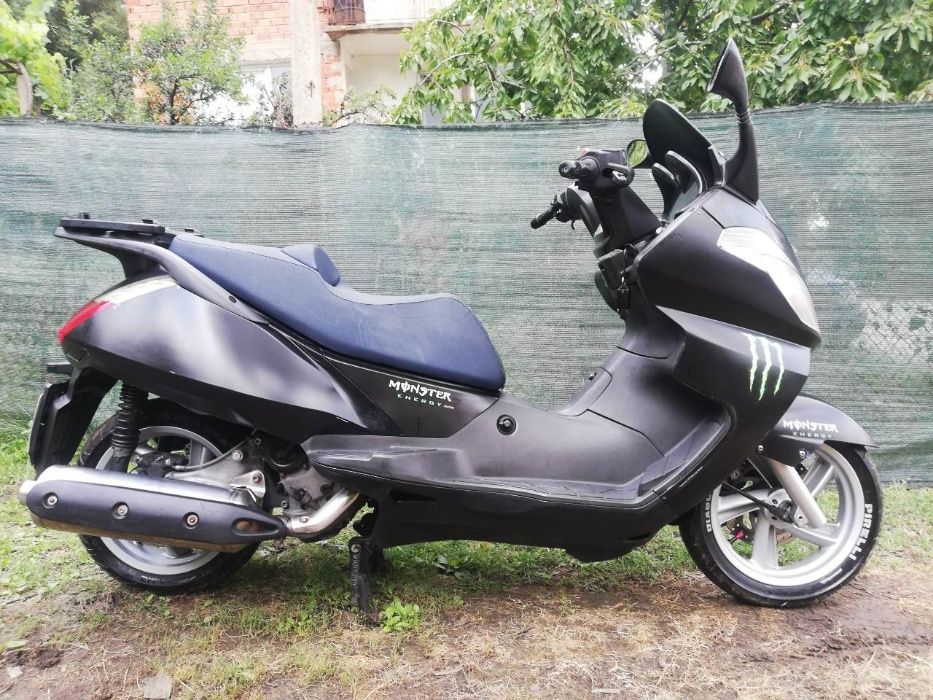 Мотоциклет, Скутер Априлиа Атлантик 125/200/250/500Aprilia Atlant