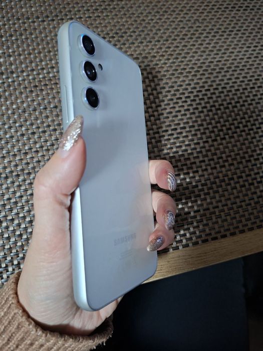 Продавам Samsung  A54 5G