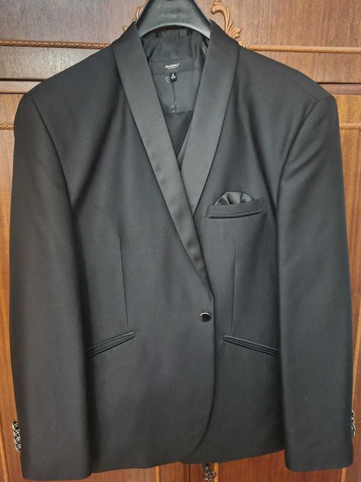 Costum barbatesc Daspi