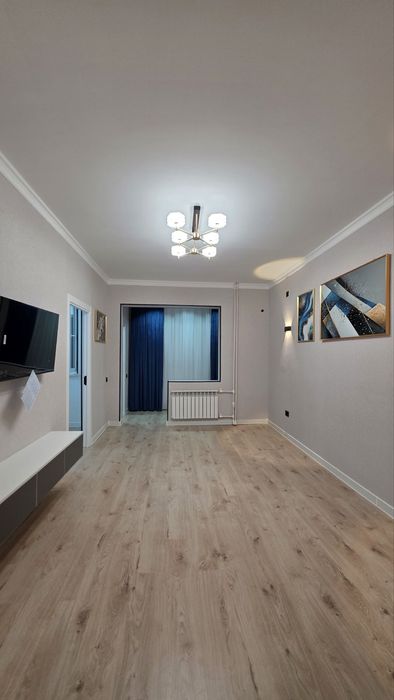 Срочно Продаётся 2в3 комнатная квартира Авиасозлар-1 ринок Кадышева