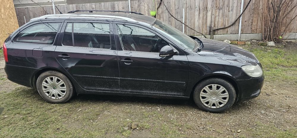 SKODA Octavia 2011 — imagine 3