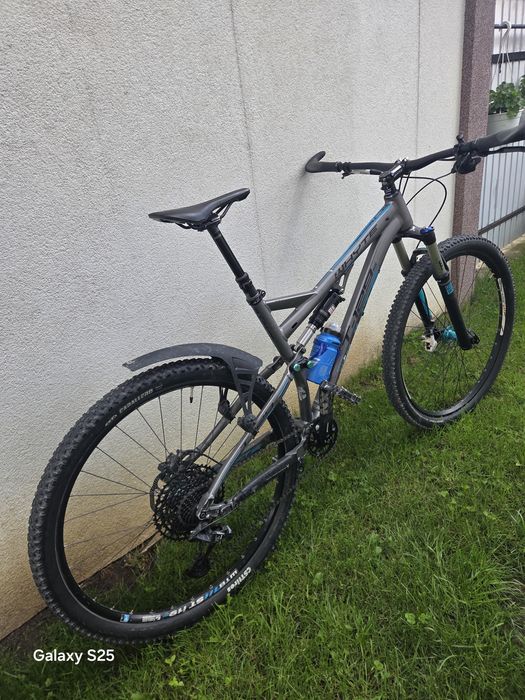 Bicicleta MTB Full Suspension Whyte T-129S