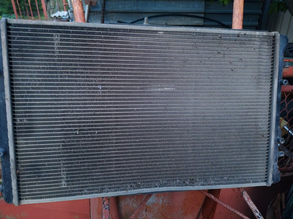 Vând Radiator AC, wv polo, 1,4tdi 2008