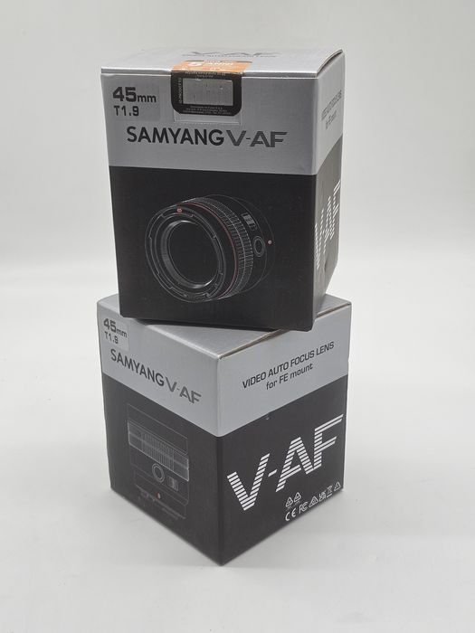 Samyang V-AF 45mm T1.9 45mm, F1.4 50mm , f1.4 21mm