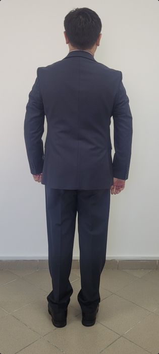 Продам костюм мужской