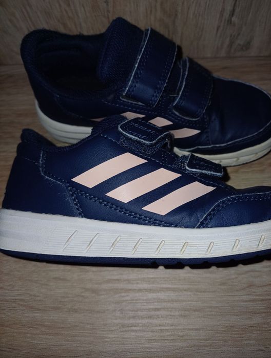 Адидас, Пума  29-ти номер