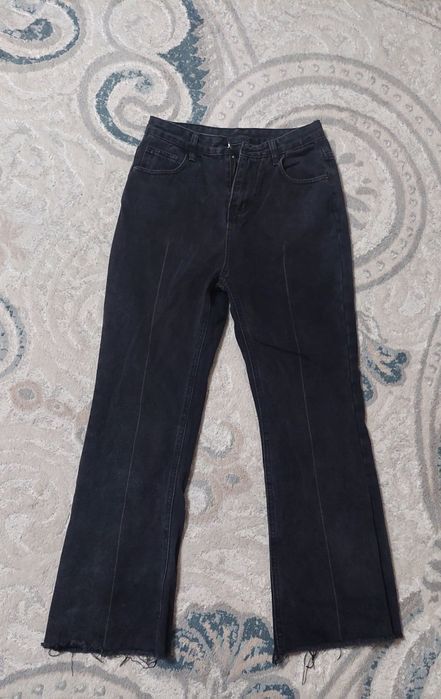 Продам джинсы новые