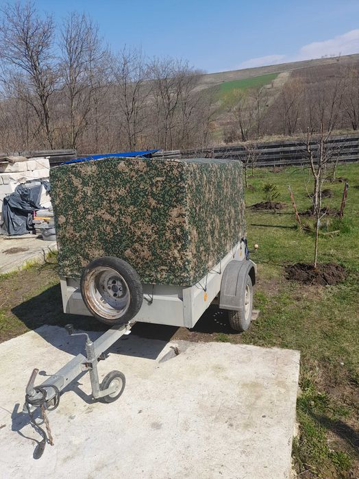 Prelate remorci,umbrele,mopede etc