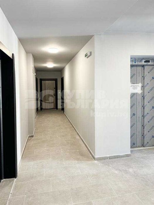 Продава се Едностаен апартамент в Варна, Център - 34 кв.м за 2015 €/кв.м - Снимка #14