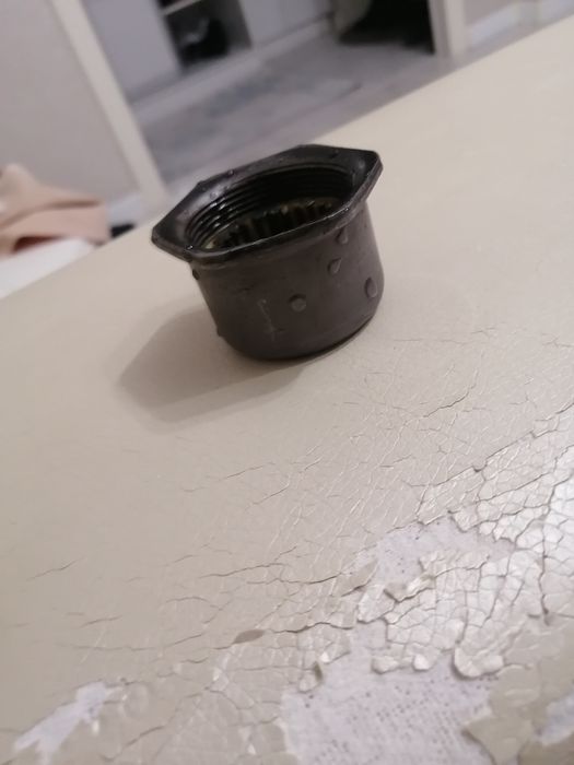 Продам оригинал втулка кардана на Е34