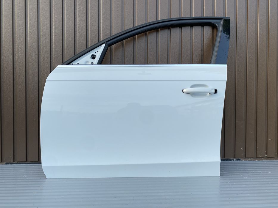 Usa st fata Audi A4 B8 Facelift cod de culoare LS9R 2012-2015