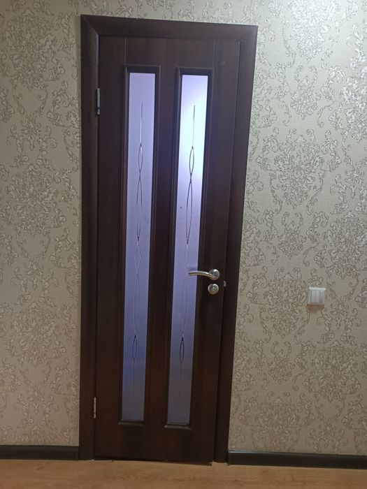 Продам двери межкомнатные
