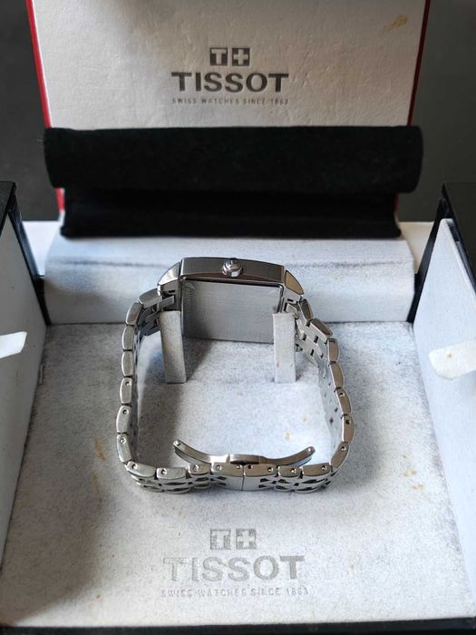 Tissot Quadrato
