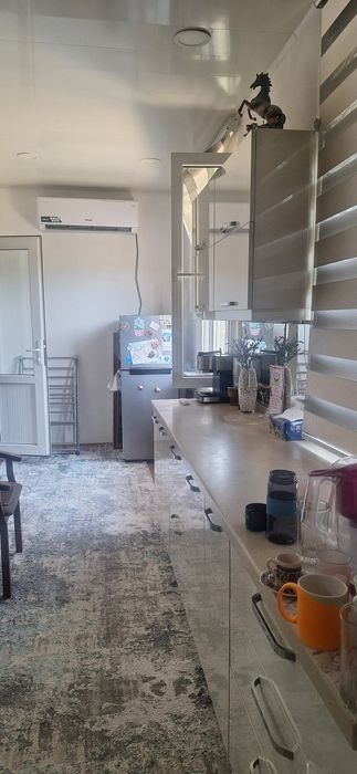 Продаю Свою квартиру 3/4/5 Ахмад Югнакий, балкон 2*6