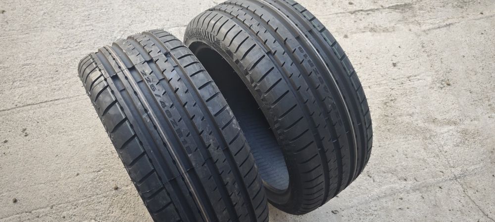 225/40R18 летни гуми НОВИ