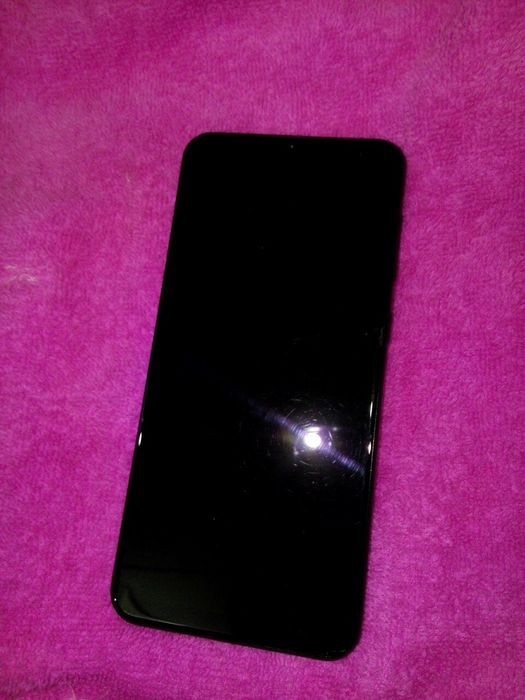 Samsung Galaxy A50 SOTILADI